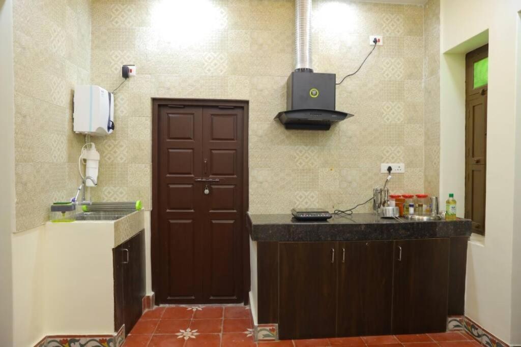 Heritage Home With 3 Bed/3 Bath With Kitchen In A Residential Neighborhood. Мадурай Екстериор снимка