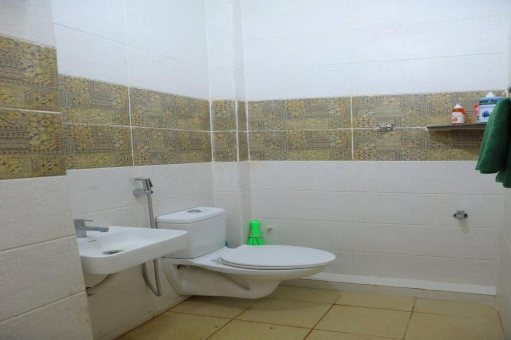 Heritage Home With 3 Bed/3 Bath With Kitchen In A Residential Neighborhood. Мадурай Екстериор снимка